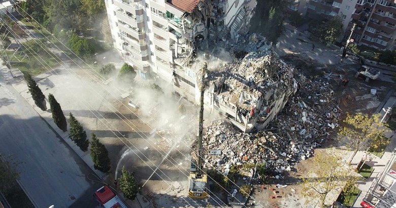 İzmir’deki depremde hasar gören ’Cumhuriyet Sitesi’ davasında yeni gelişme