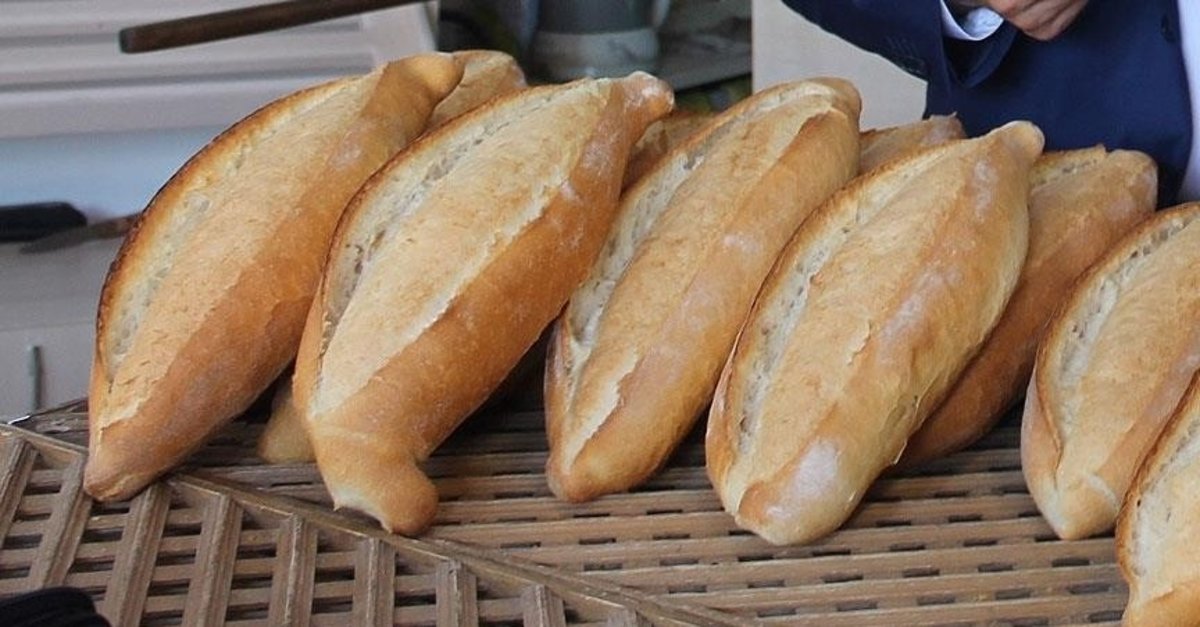 Denizli'de ekmek ve simide zam