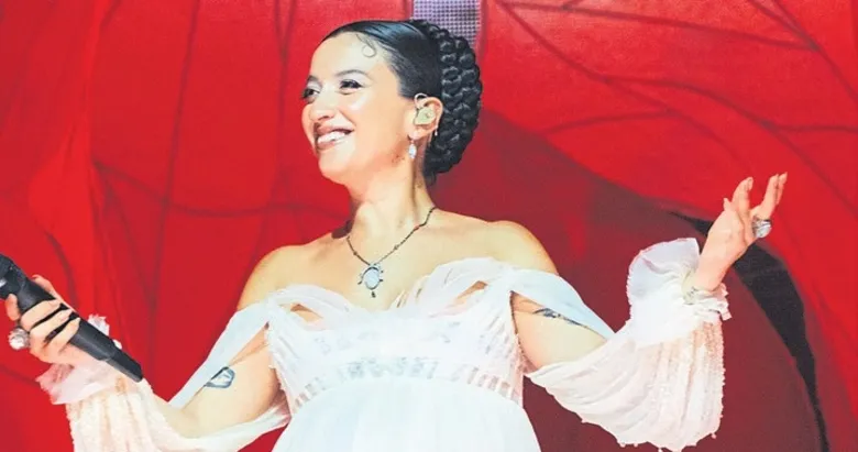 Melike Şahin’den unutulmaz akşam