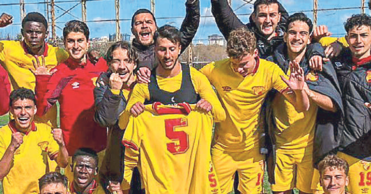 Avrupa yolunda abilerini geçtiler