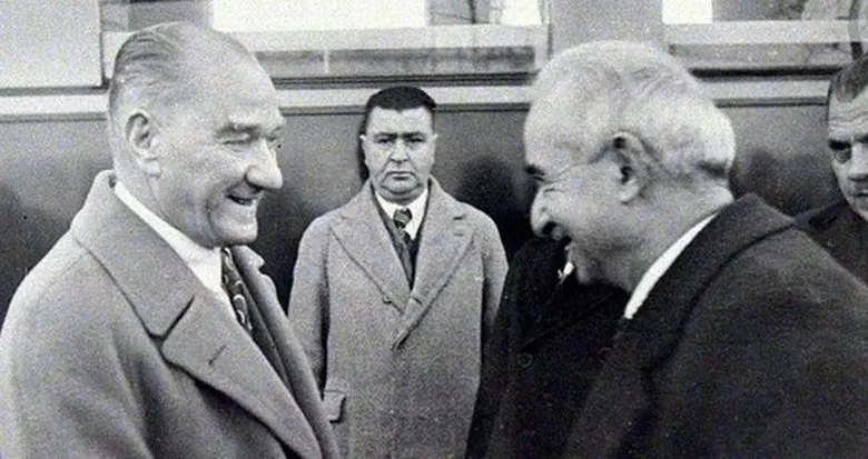 ismet-inonu-kimdir-cephelerin-kurmayindan-cumhurbaskanligina-turkiyenin-kaderini-cizen-milli-sefin-hayati-1787497032693.png