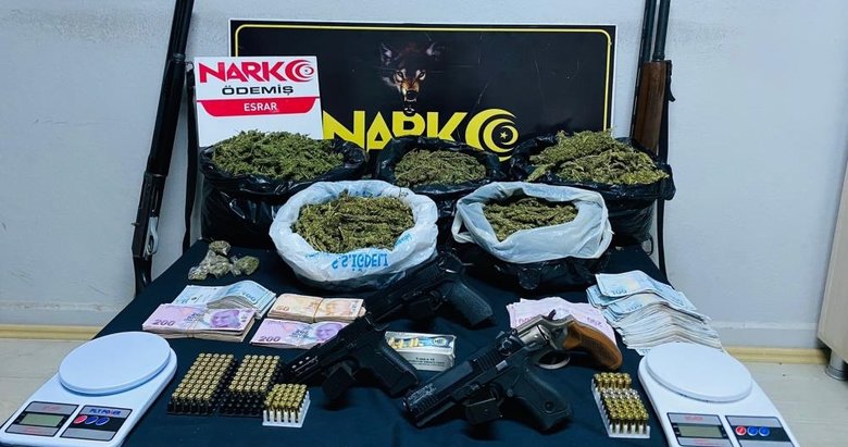 İzmir Kiraz’da uyuşturucu operasyonu: 2 gözaltı