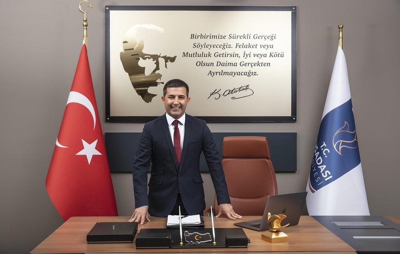 Kuşadası’nda şemsiye ve şezlonglar artık ücretsiz