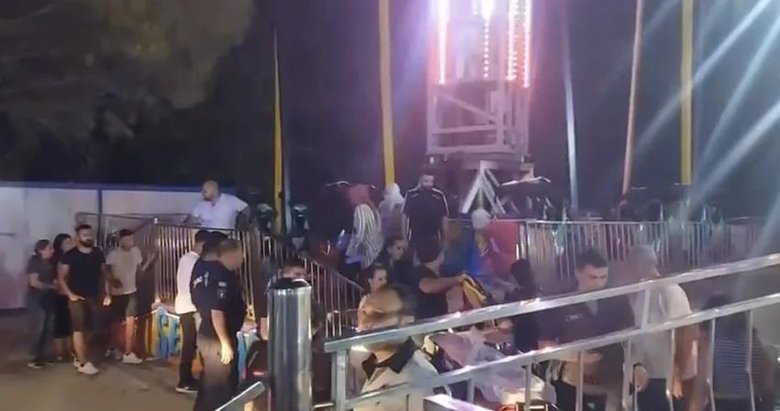 İzmir’de lunaparkta faciadan dönüldü: Ağaç dallarına çarpan salıncaktaki 6 kişi yaralandı