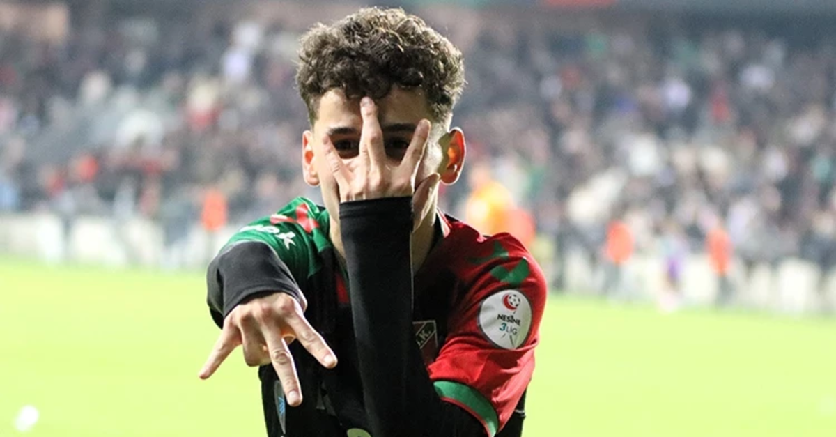 Adem’e Hull City kancası