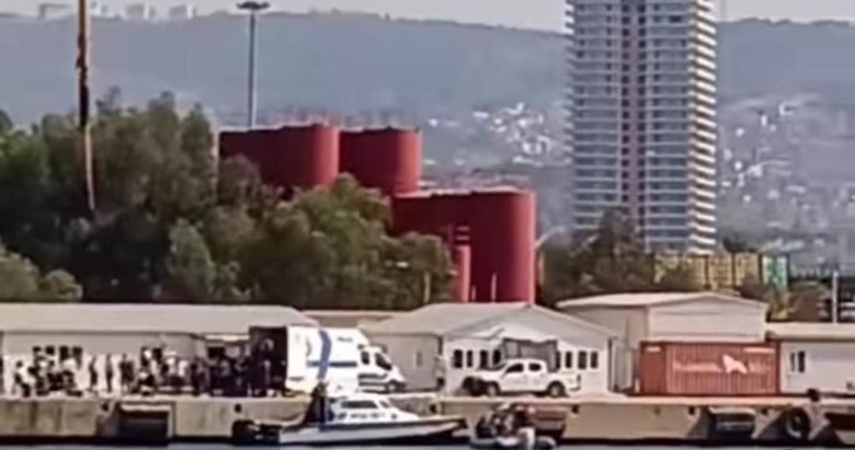 İzmir Alsancak Limanı’nda araç denize düştü