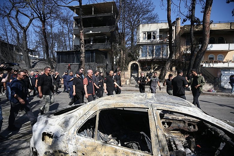 Çanakkale’deki orman yangınına ilişkin son durumu İçişleri Bakanı Yerlikaya duyurdu