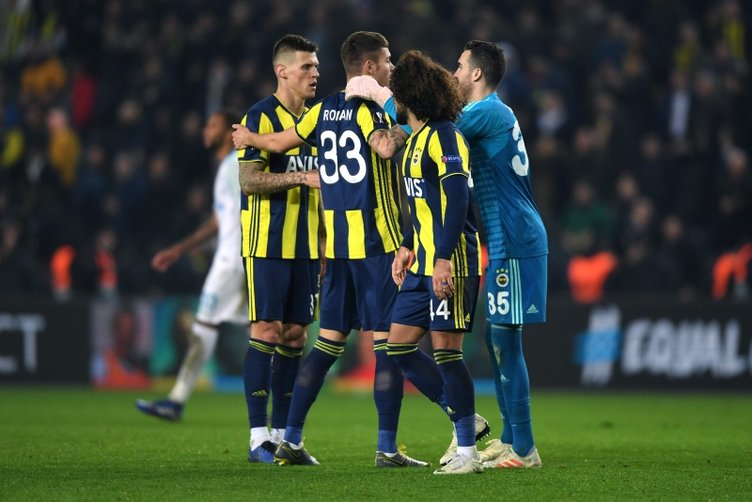 Spor yazarları Fenerbahçe - Zenit maçını nasıl yorumladı? İşte maç yorumları...