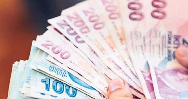 Emekli, çifte zam ve ikramiye ile gülecek