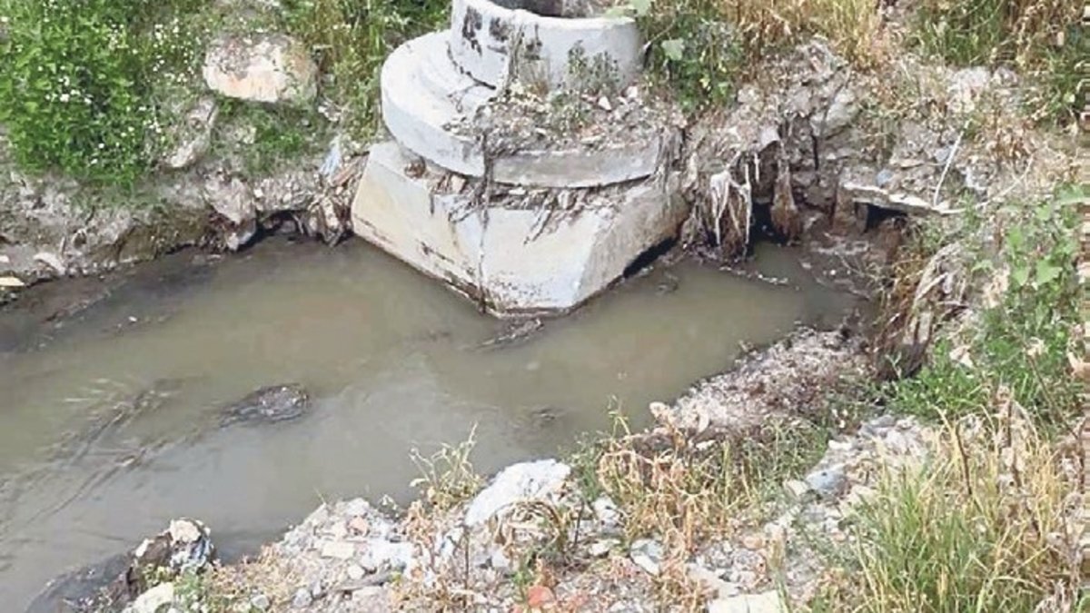 Irlamaz çayı ve Gediz’e lağım akıyor