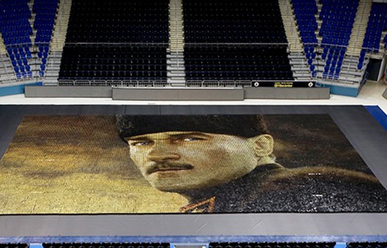 Fenerbahçe’den sıra dışı Atatürk portresi