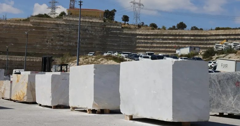 Egeli madenciler 9 ayda 1 milyar doları aştı