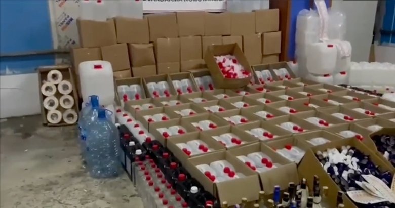 Ege illerine satıyorlardı! 28 bin 400 litre sahte alkol ele geçirildi