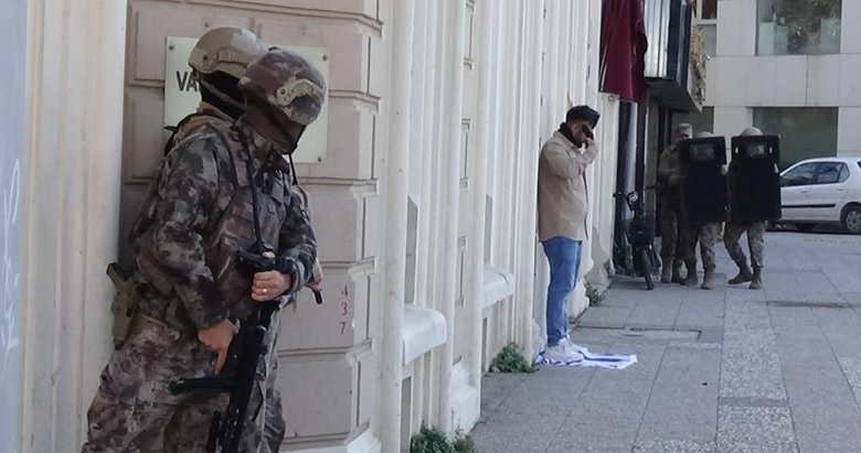 Başına tabanca dayayıp 3 saat direnmişti, tutuklandı