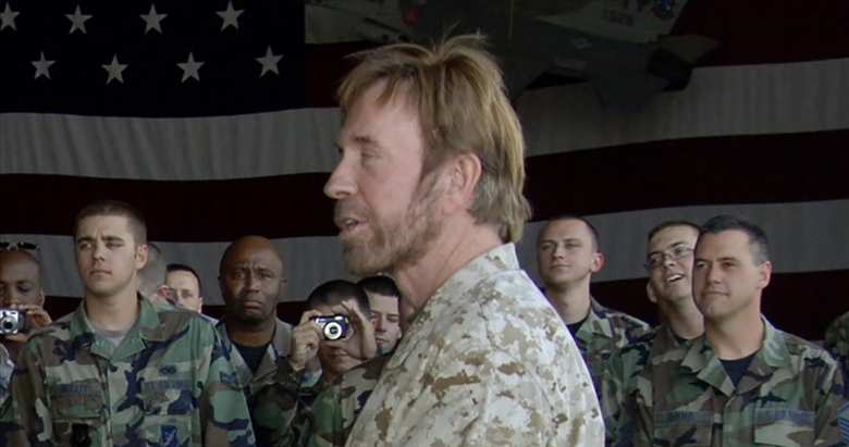 Ünlü oyuncu Chuck Norris hayatını kaybetti