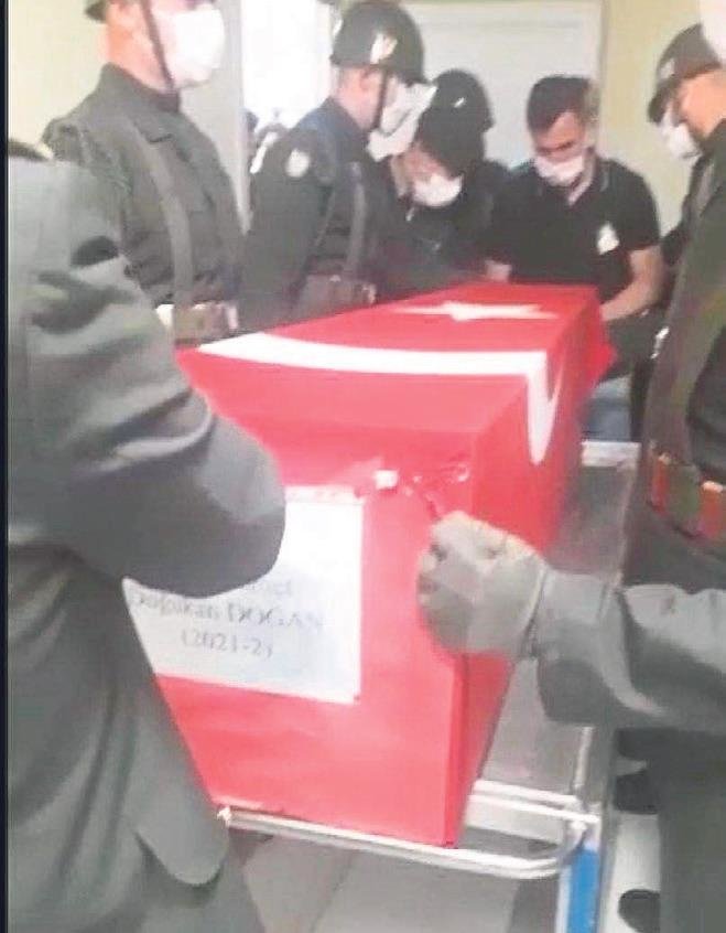 Asker oğlunun intihar etmediğini kanıtladı