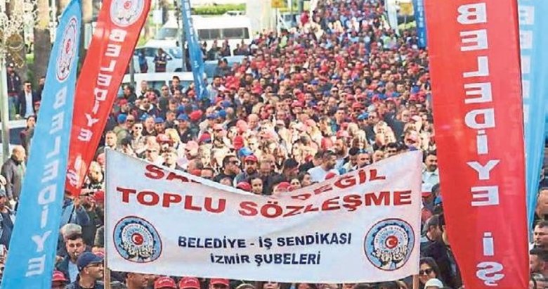 İzmir Büyükşehir Belediye işçilerinden iş bırakma eylemi