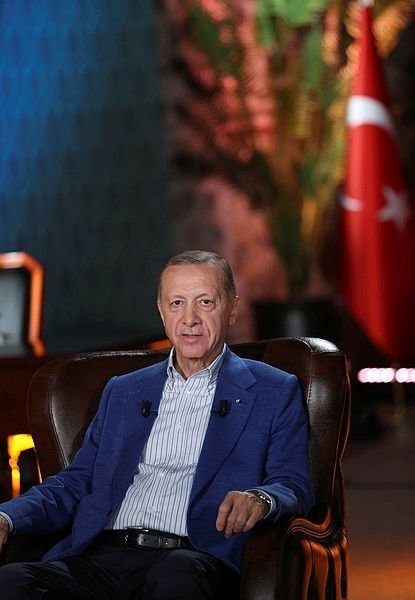 Başkan Erdoğan canlı yayında soruları cevaplandırdı