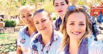 Suçunu bilen Soyer başını öne eğip gitti!