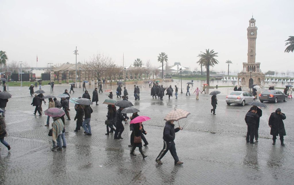 izmir de hava nasil olacak meteoroloji den son dakika saganak yagis uyarisi 18 ocak 2019 hava