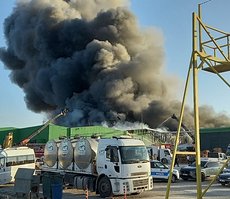 Gönen’de fabrika yangını: 2 ölü