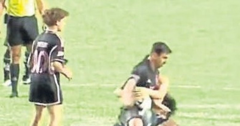 Lionel Messi maçta zor anlar yasadı