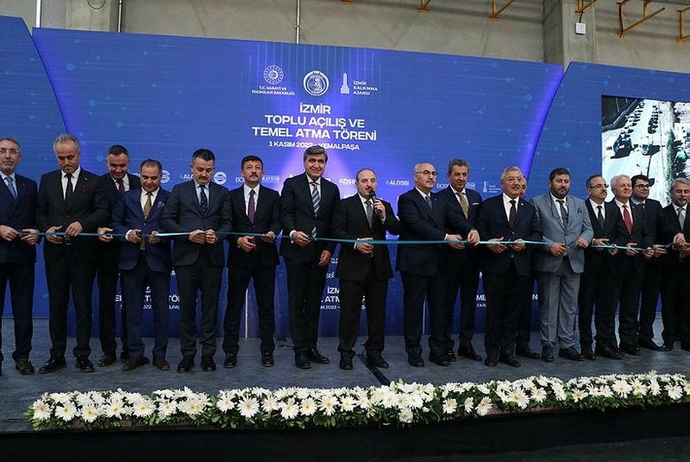 Bakan Mustafa Varank’tan CHP genel başkanına davet: İzmir’de kumru yesin teknolojiyi görsün