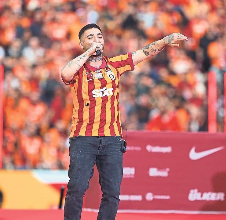 Çifte kupalı şampiyon