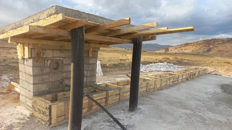 Afyon’da Osmanlı ve Selçuklu döneminden kalan mezarlara köylüler sahip çıktı