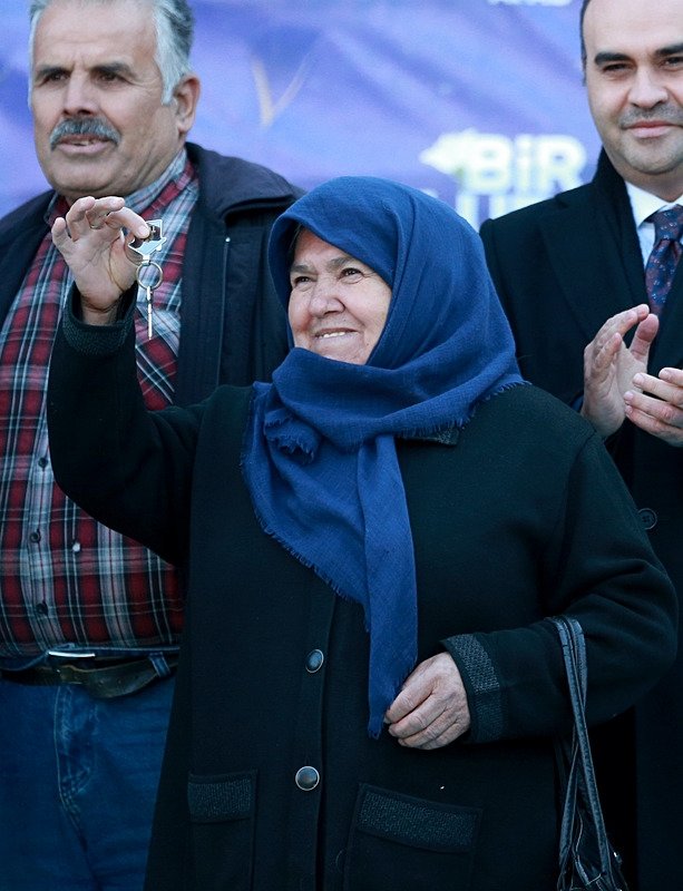 Başkan Erdoğan: Şehirlerimizi yeniden ayağa kaldırıyoruz