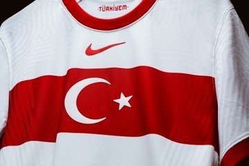 A Milli Takım’ın yeni formaları görücüye çıktı!