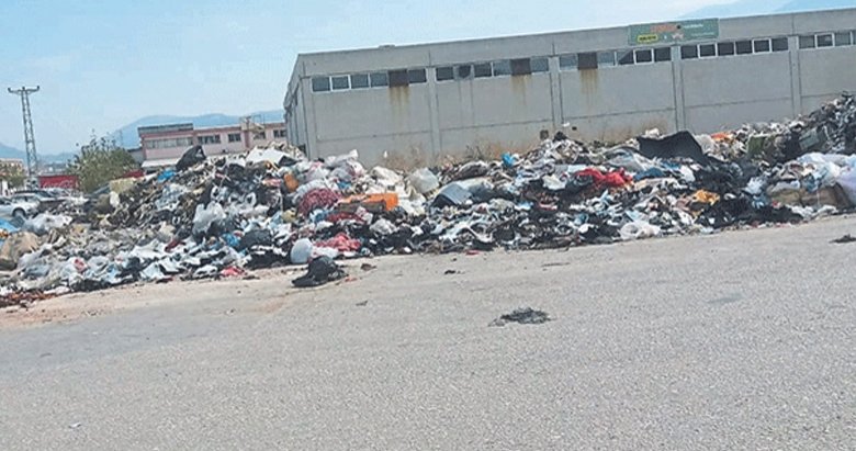 Işıkkent Ayakkabıcılar Sitesi kaderine terk edildi