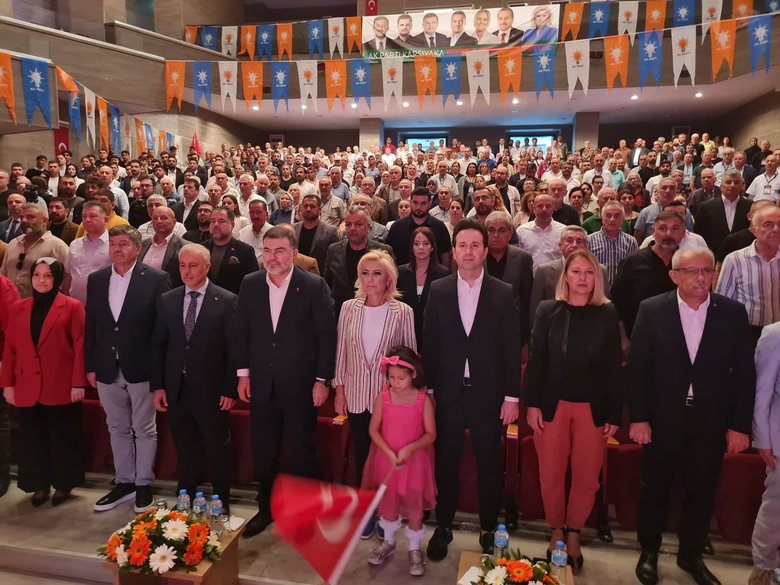 Karşıyaka Stadı için İzmir Büyükşehir Belediyesine flaş çağrı