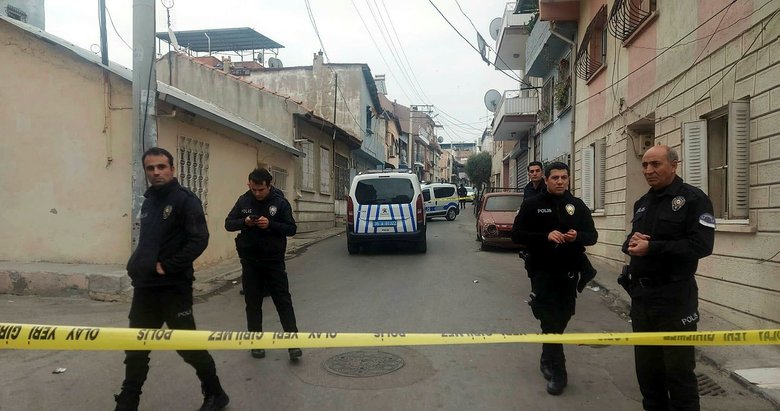 İzmir’de iki grup arasında silahlı kavga: 2’si ağır 6 yaralı