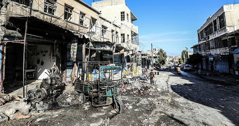İdlib’de pazaryeri bombalandı: En az 10 ölü