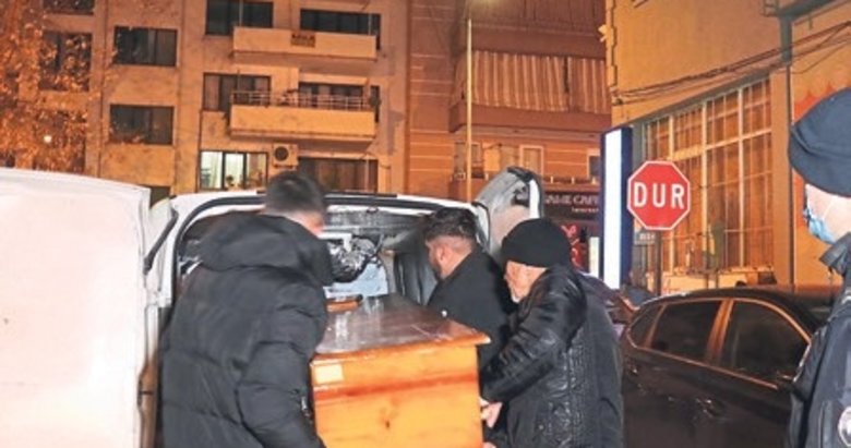 93 yasındaki kadın alevler arasında can verdi