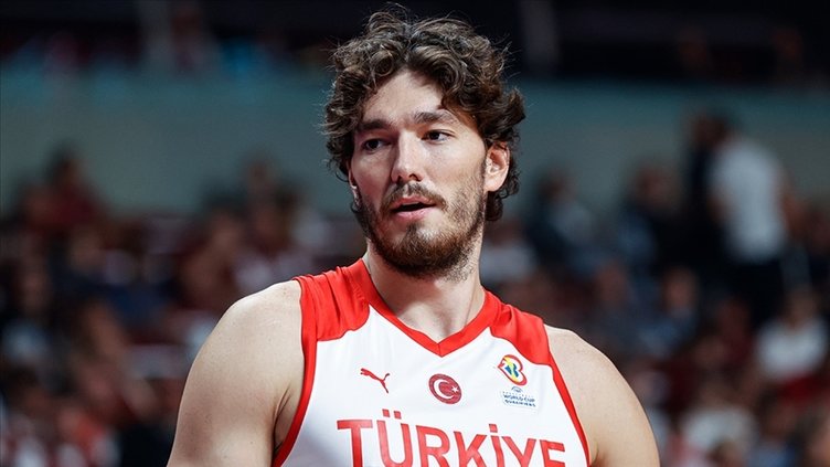 Ebru Şahin ile Cedi Osman boşanıyor mu? Ebru Şahin konuyla ilgili konuştu