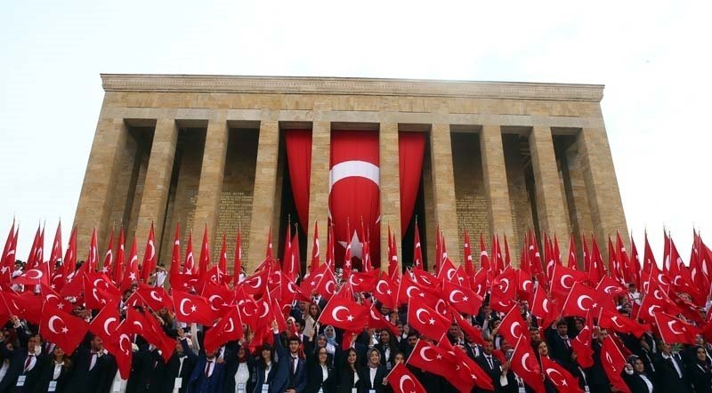 19 Mayıs Atatürk’ün Anma, Gençlik ve Spor Bayramı yurdun dört bir yanında coşkuyla kutlanıyor!