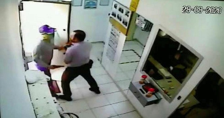 Film gibi soygunda şaşırtan detaylar! Şüphelilerden biri o çıktı