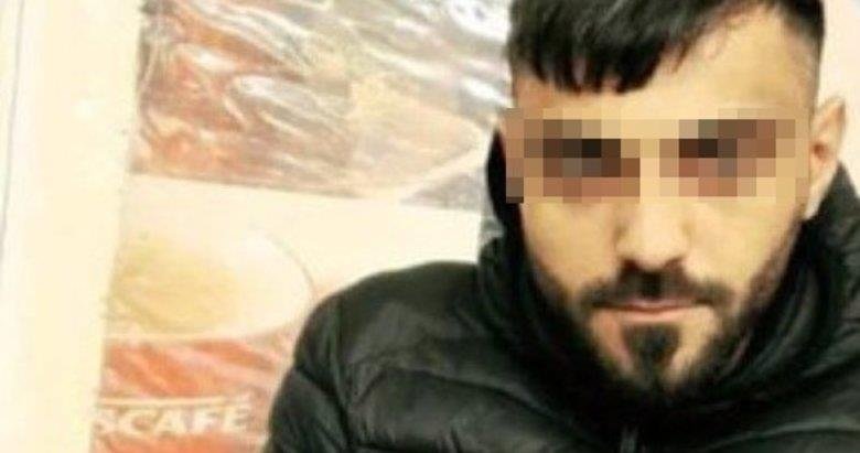 Çocuğunun boynuna bıçak dayadı