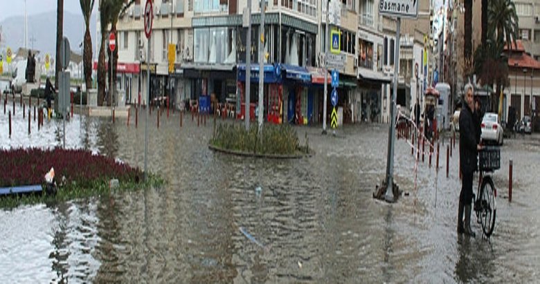 Deniz taştı, İzmir battı