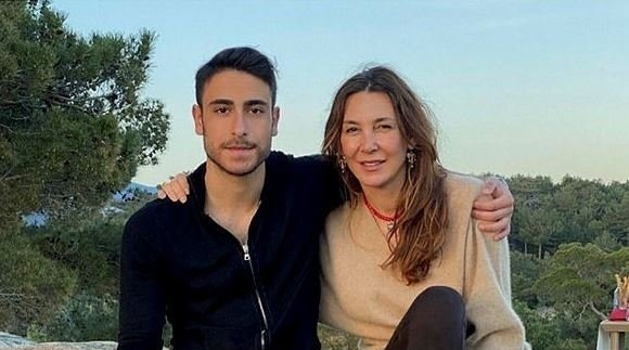 Emrecan Sabancı gittiği mekanda olay çıkardı! Sandalyeler ve yumruklar havada uçuştu