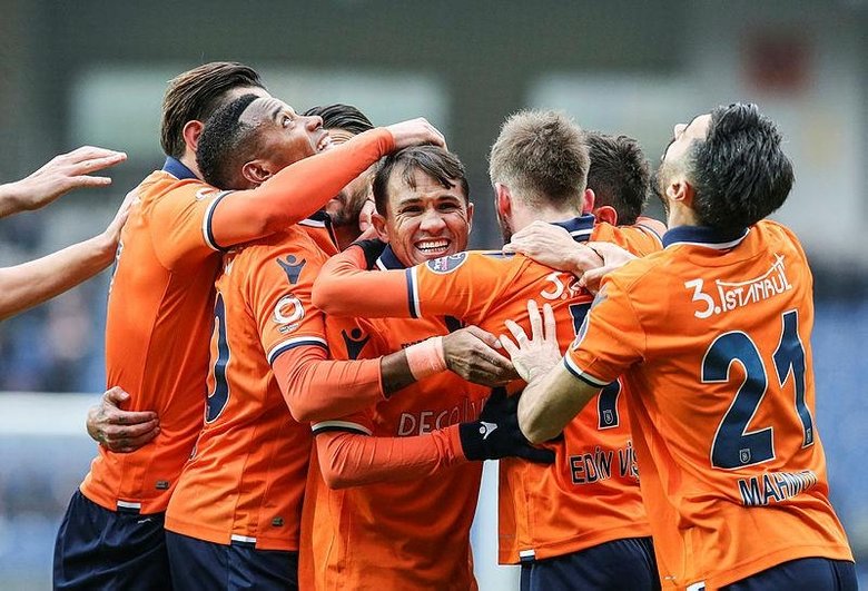 Medipol Başakşehir ile Erzurumspor yenişemedi! M.Başakşehir: 1 - Erzurumspor: 1