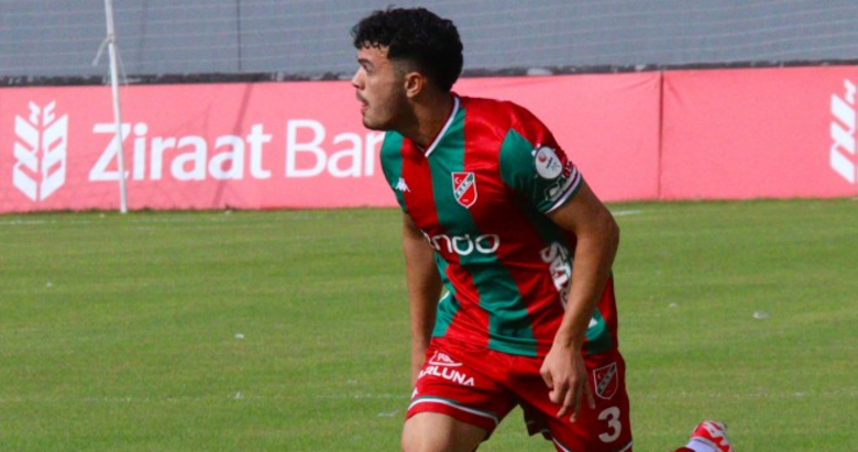 Yesil-kırmızılılarda Ferdi gemileri yaktı