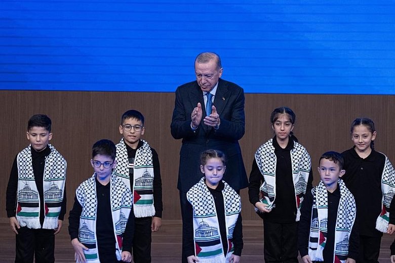 Başkan Erdoğan’dan engelli vatandaşlara müjde: Yakında genelge yayımlayacağız