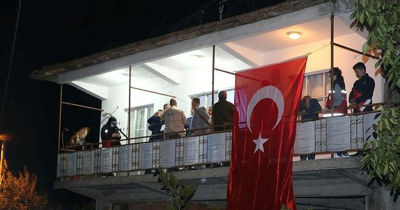 Balıkesir’e şehit ateşi düştü! Şehit Piyade Er Oktay Salar’ın naaşı memleketine uğurlandı