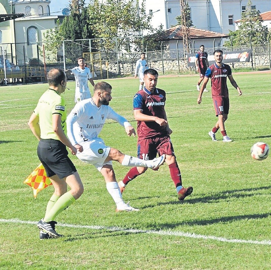 Somaspor bu sezon evinde çok cömert