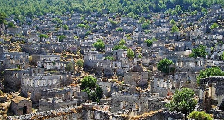 Eski Rum Köyü Sazak, İzmir’in Kayaköy’ü olacak