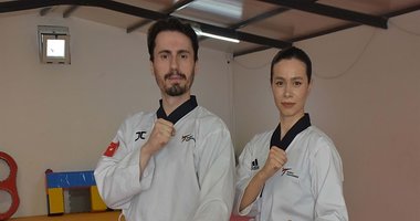 Tekvandocu çiftten iki altın madalya