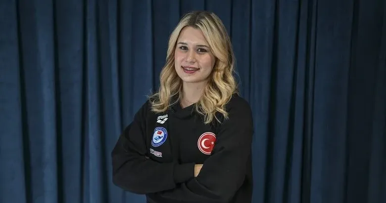 Altın kulaç Defne Kurt